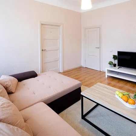 Old Aldaru Street One Bedroom Apartmán *